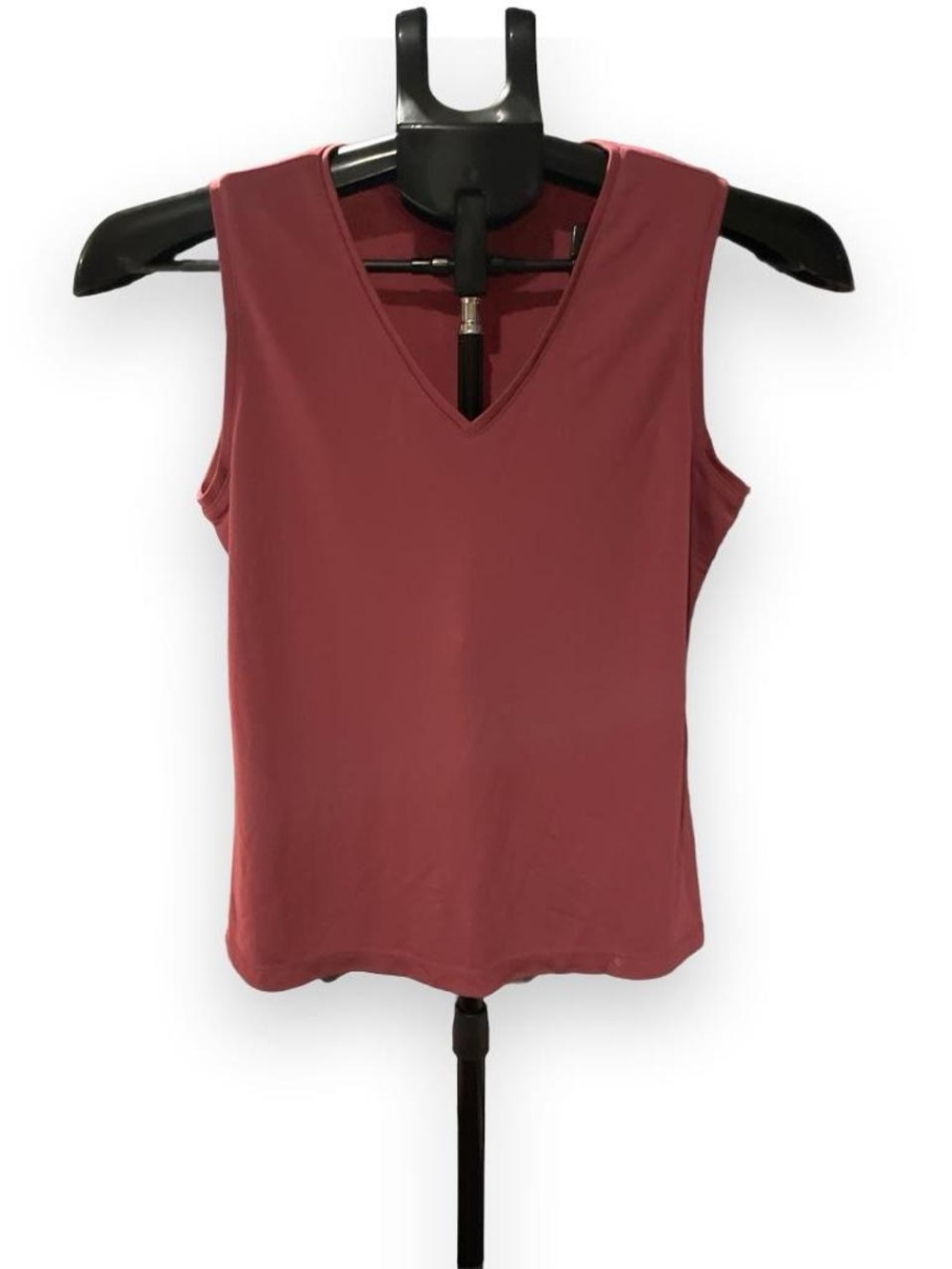 Petite Sophisticate V-Neck Tank Top in Mauve
